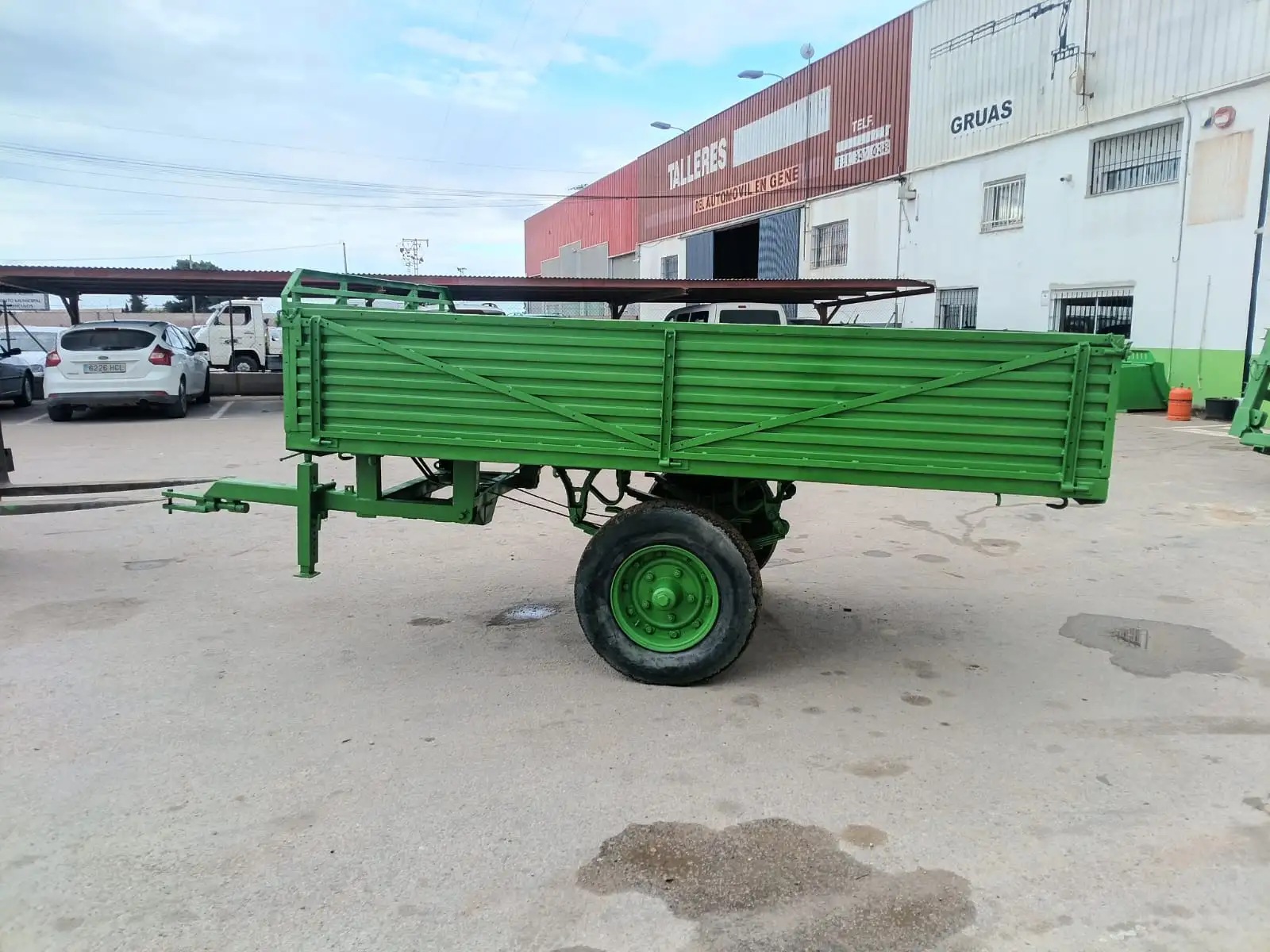 Remolque agrícola basculante manual de 1 eje de 3250x1800x500 - vista 4
